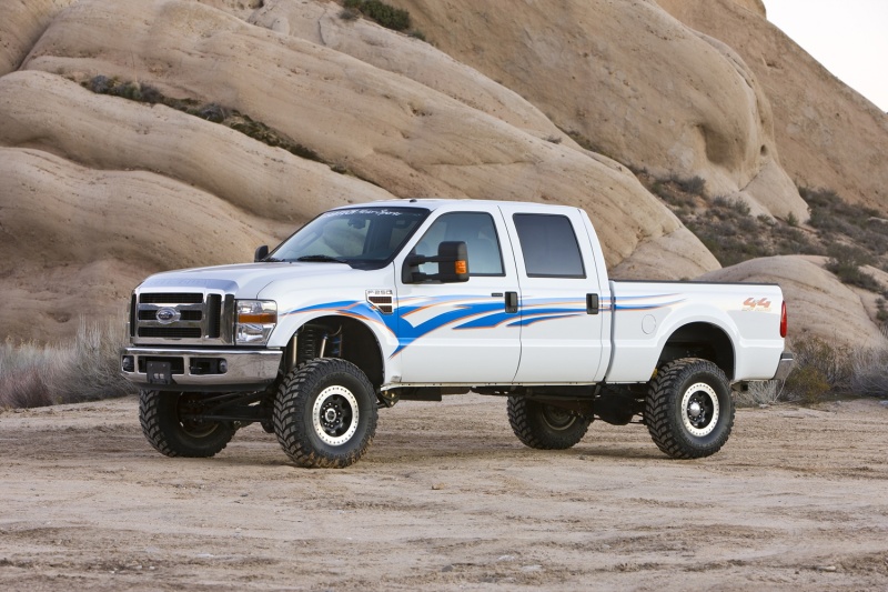 Fabtech 08-16 Ford F250 4WD 6in 4Link Sys w/Coils & Perf Shks (Bundled Kit) thumbnail 2
