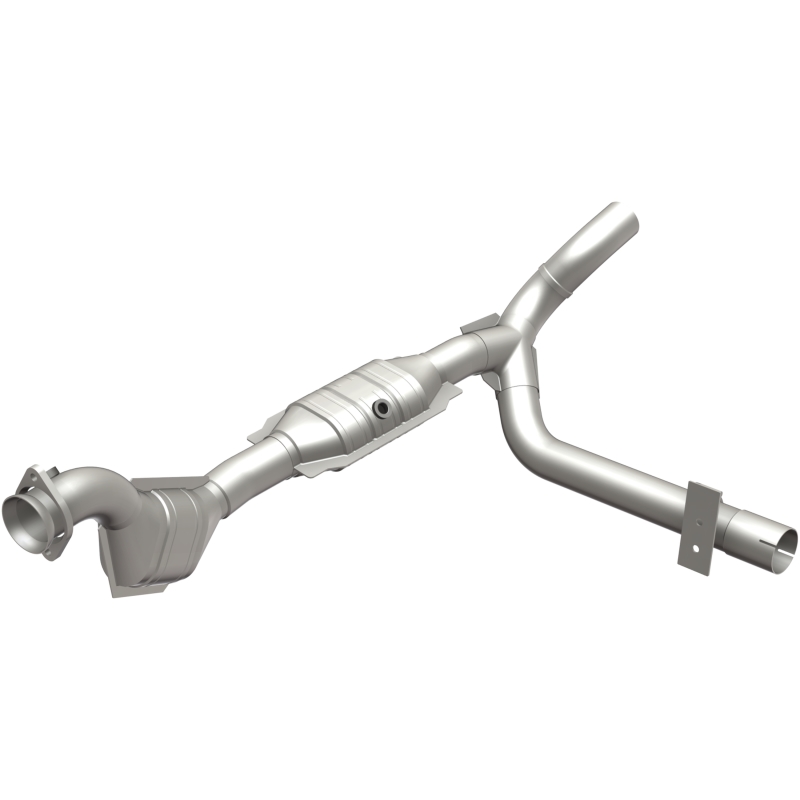 MagnaFlow Conv DF 01-04 Ford F-150 4.6L (49 State) thumbnail 3