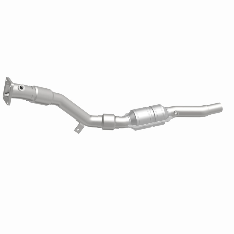 MagnaFlow Direct Fit Catalytic Converter 00-02 Audi A6 Quattro 2.7L