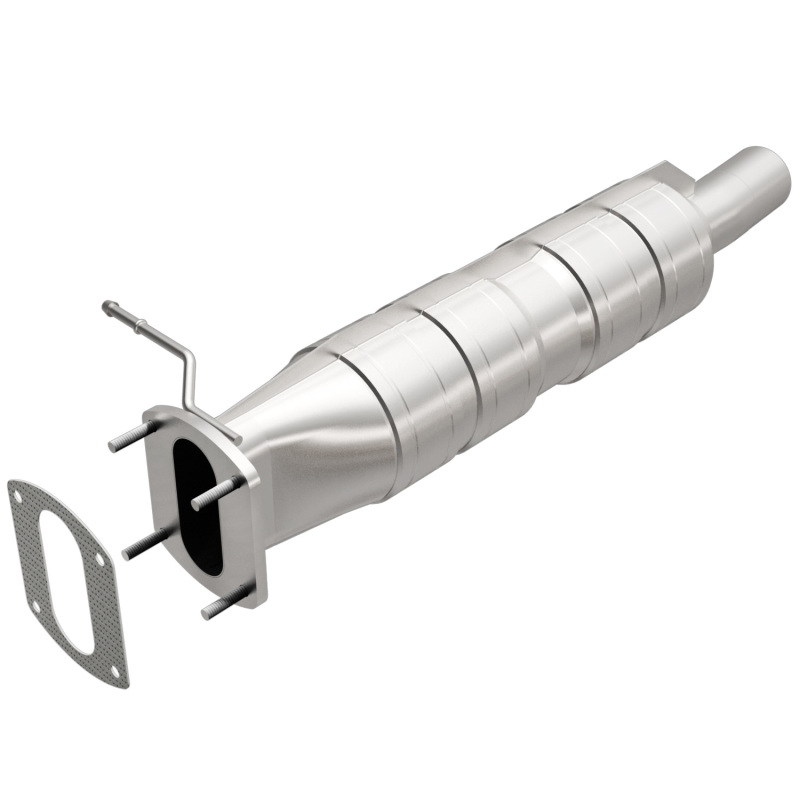 MagnaFlow Direct Fit Catalytic Converter 05-07 Ford F-Series Rear thumbnail 5