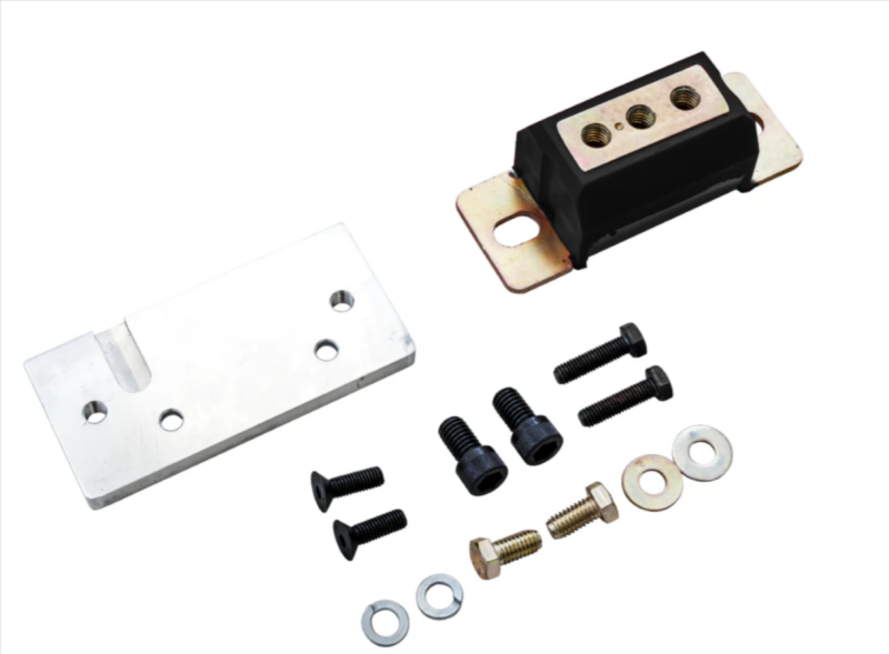 AWE Chassis Bars