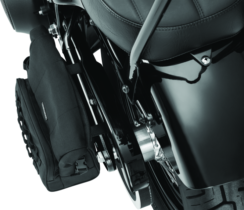 Kuryakyn Hoodrat Universal Swingarm Bag thumbnail 4