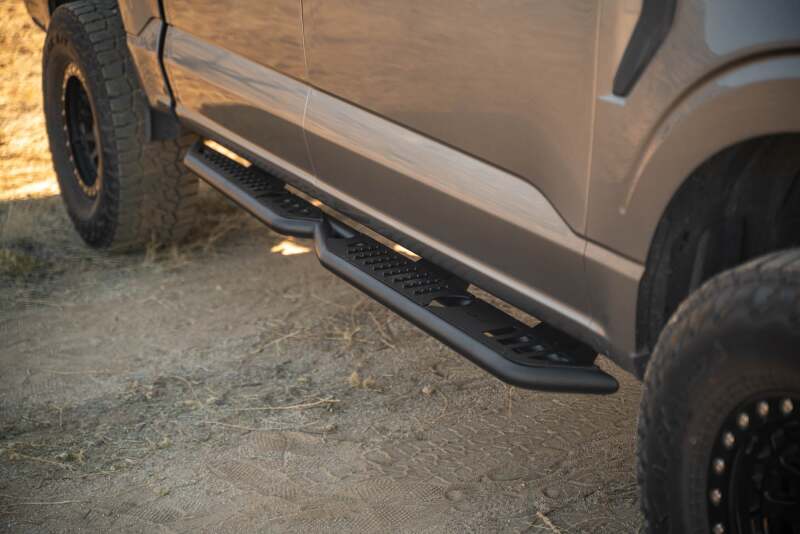 DV8 15-24 Ford F-150 Crew Cab - OE Plus Side Steps