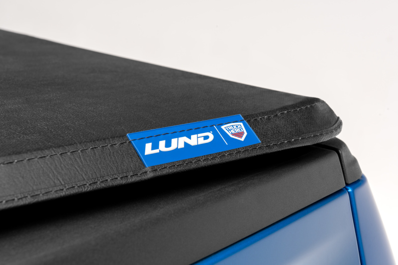 Lund 22-23 Nissan Frontier 6ft. Bed - Genesis Tri-Fold Tonneau Cover - Black thumbnail 8