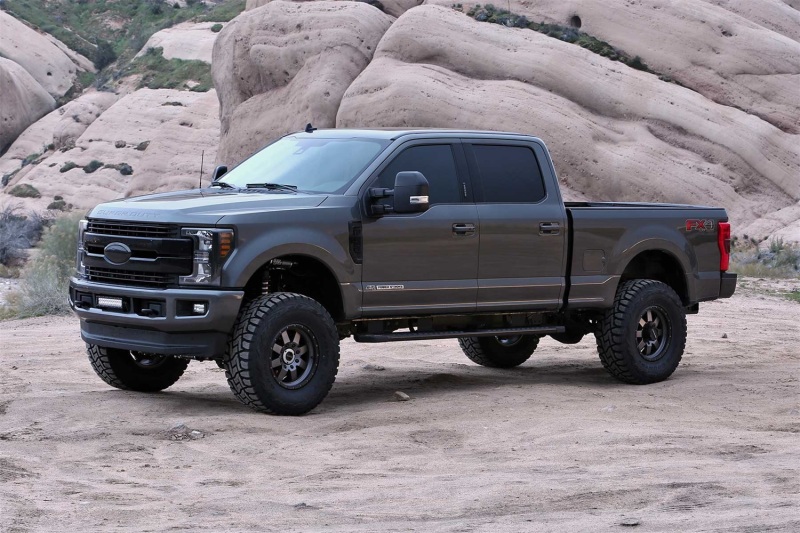 Fabtech 17-20 Ford F250/350 4WD 4in Radius Arm System - Component Box