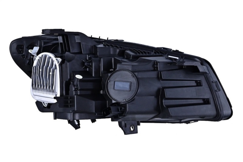 Hella 2016-2019 Mercedes-Benz CLA180 Headlight Assembly thumbnail 5