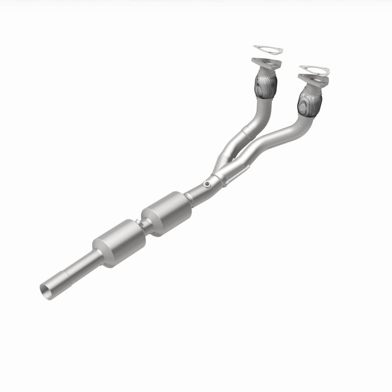 MagnaFlow Direct Fit Catalytic Converter 02-05 Golf 2.8L Underbody thumbnail 8