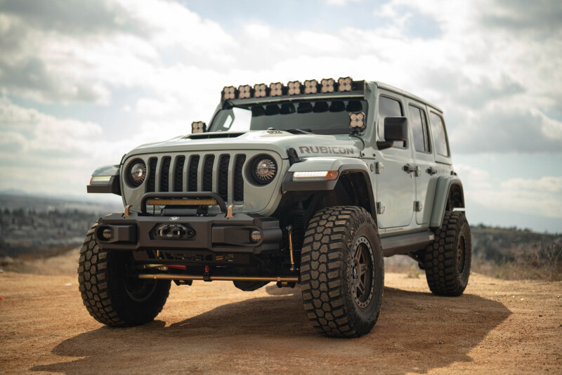 Dv8 18+ Jeep Wrangler JL / 20+ Jeep Gladiator JT OE Plus Front Bumper