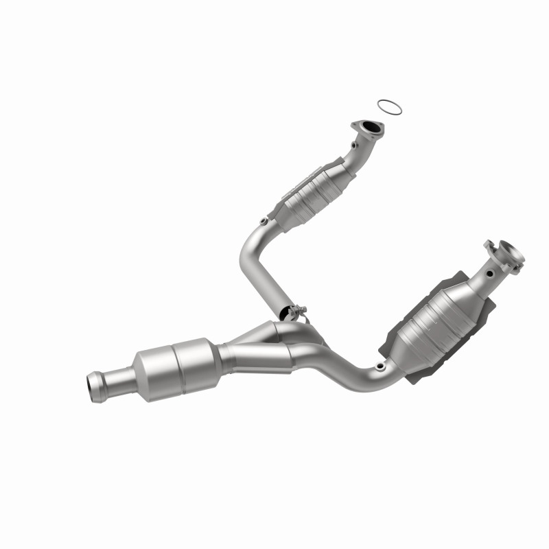 MagnaFlow Conv DF 09-13 Chevy Avalanche 5.3L thumbnail 8