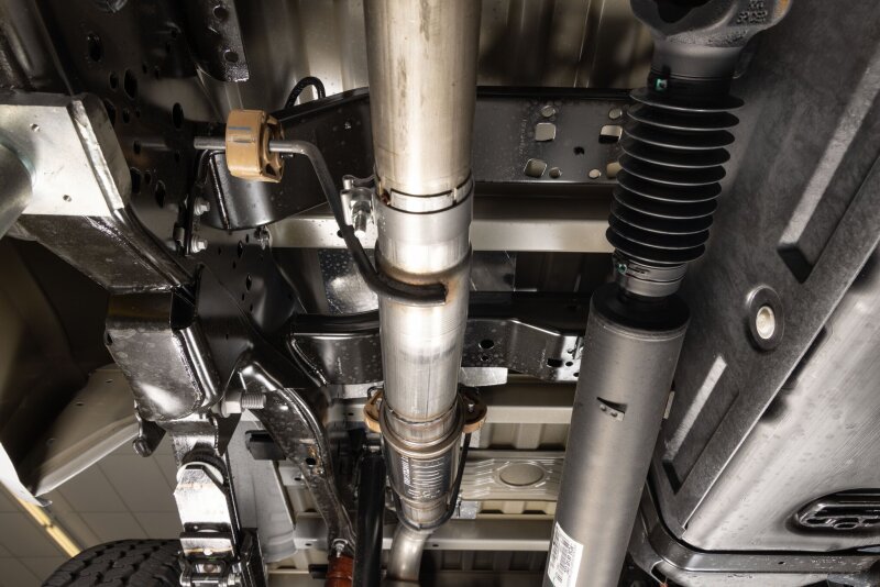 Flowmaster 17-24 F250/F350 GAS Direct Fit FlowFX Cat-Back Exhaust System thumbnail 9
