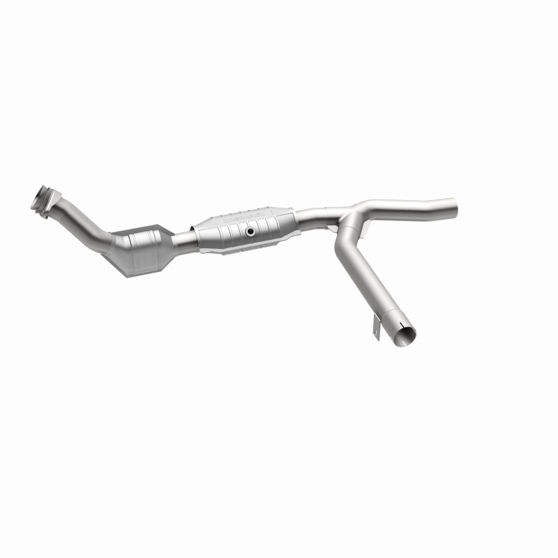 MagnaFlow Direct Fit Catalytic Converter 00-01 Ford F-150 4.6L 2wd
