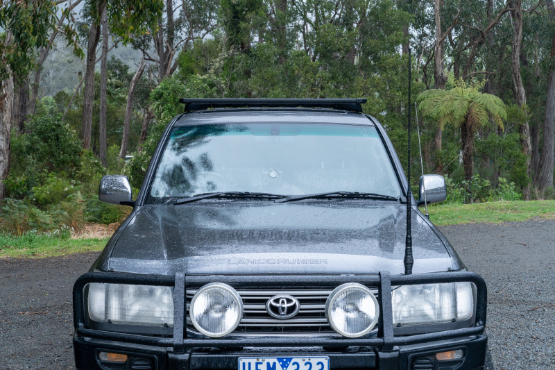 ARB Roof Rack Base with Mount Kit - Flat Rack with Wind Deflector (1x arb1770030, 1x arb17913010) thumbnail 7