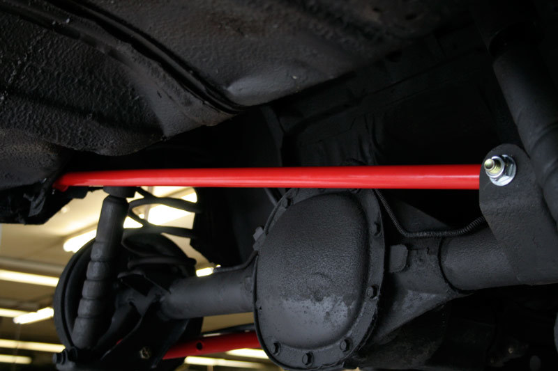 UMI Performance 75-80 GM H-Body Single Adjustable Panhard Bar- Rod End thumbnail 5