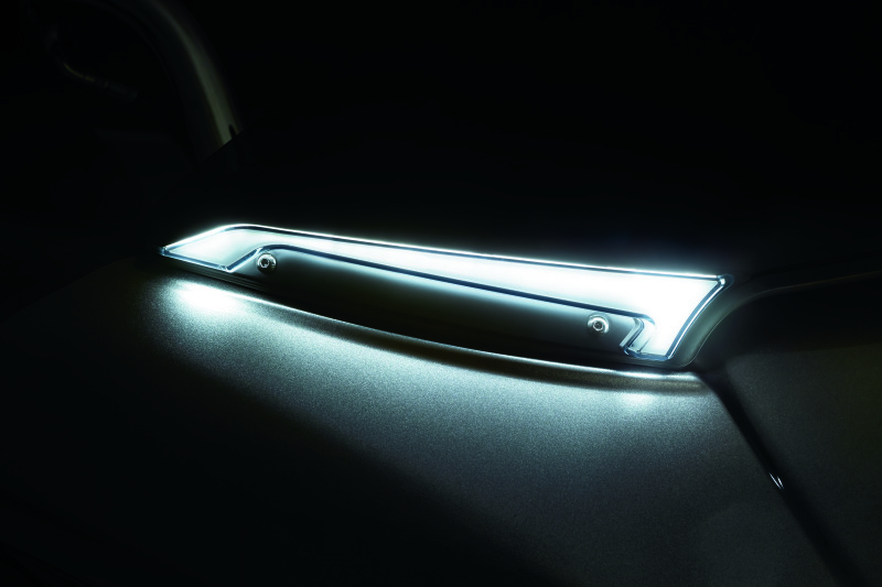Kuryakyn Tracer Windshield Trim Lights Black