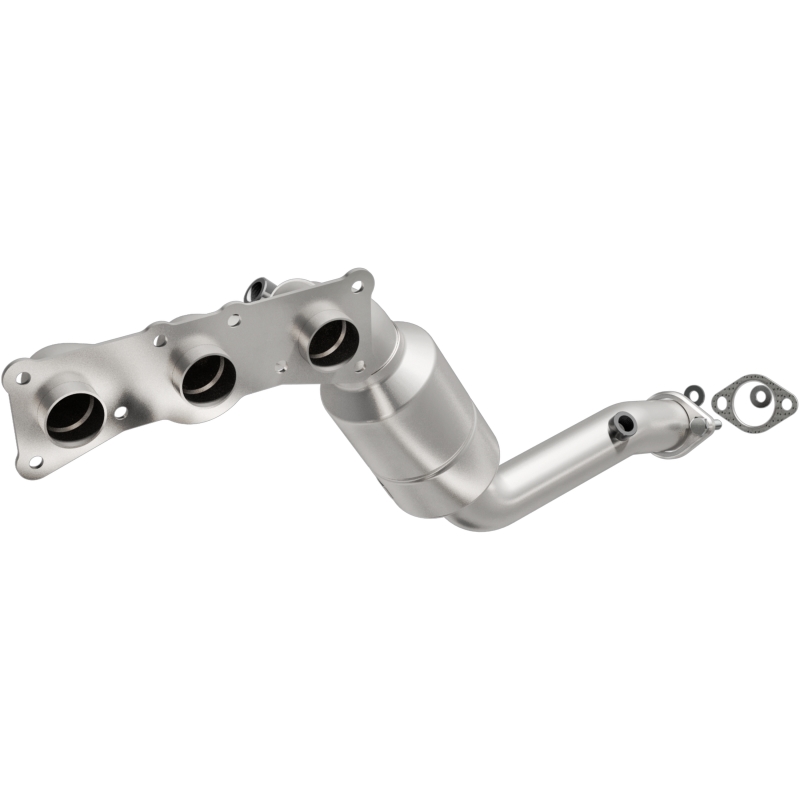 MagnaFlow Direct Fit Catalytic Converter 2008-2010 BMW 528i/528i xDrive 3.0L Underbody thumbnail 3