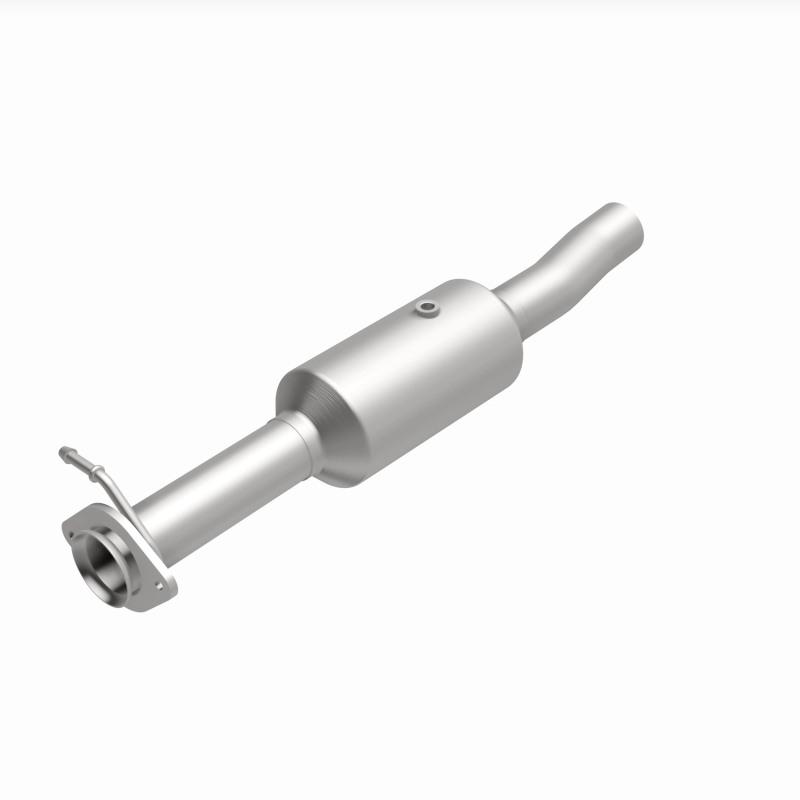MagnaFlow 09-10 Ford F-550 Super Duty V10 6.8L Rear Underbody Direct Fit Catalytic Converter thumbnail 6