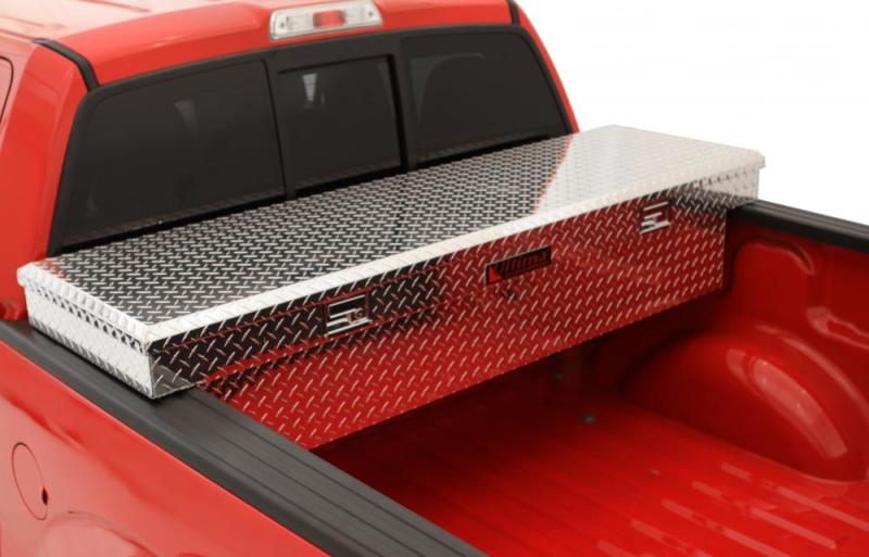 Lund 67-99 Chevy CK Ultima Single Lid Crossover Tool Box - Brite thumbnail 9