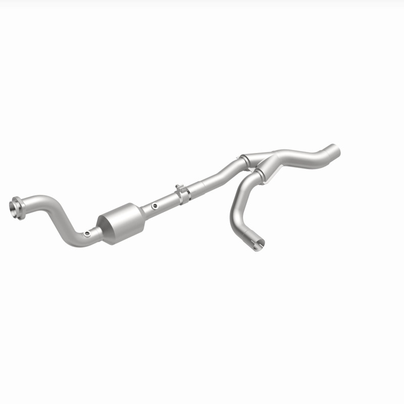 MagnaFlow 04-06 Dodge Durango 5.7L Direct Fit Converter thumbnail 6