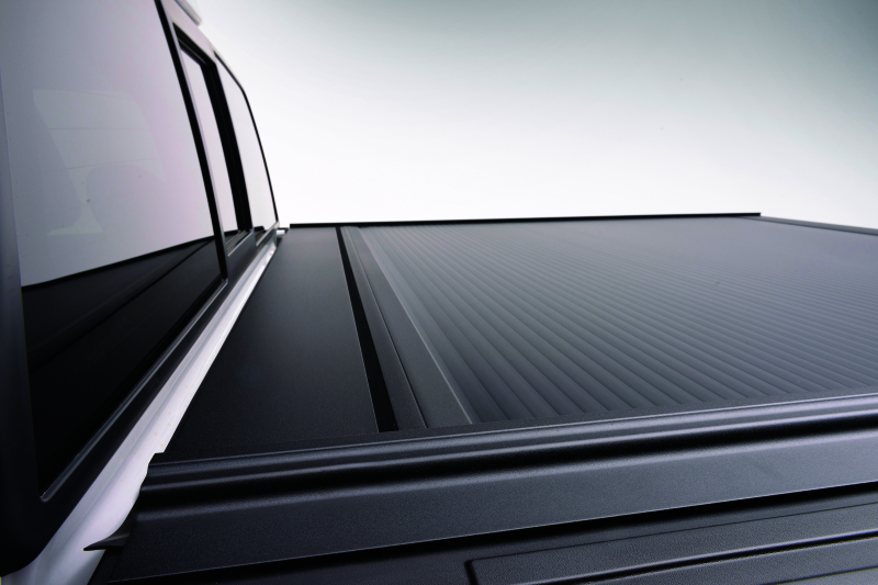 Retrax 07-13 Chevy/GMC 1500 5.8ft Bed (Wide RETRAX Rail) RetraxONE MX thumbnail 4