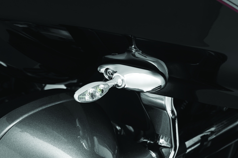 Kuryakyn Kellermann Micro 1000 Collection Turn Signals 2530 Signal, 1000, LED, Clear Lens, White/Amber Light, Chrome Housing, Each thumbnail 5