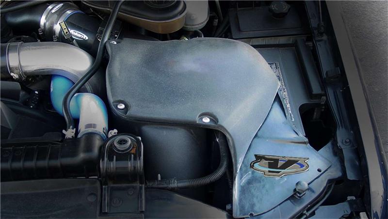 Volant 03-07 Ford Excursion 6.0 V8 Primo Closed Box Air Intake System