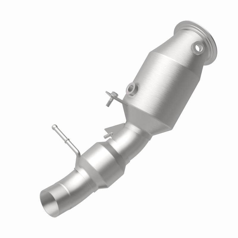 MagnaFlow Direct Fit Catalytic Converter 12-14 BMW 528i 2 L Closed Couple thumbnail 5