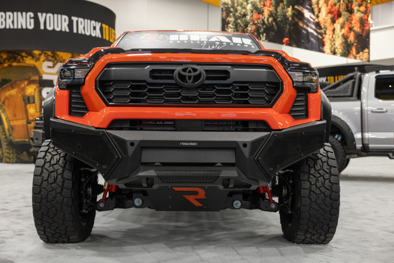 Go Rhino 24-26 Toyota Tacoma (4dr) (w/o TRD Skid Plate) Element Front Bumper w/ Pwr Bar - Tex. Blk