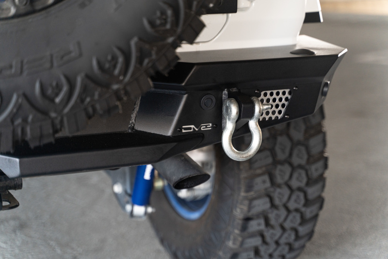 2018 Jeep Wrangler JL MTO Series Rear Bumper w/ Optional Tire Carrier - Image 6