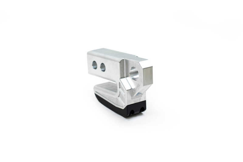 DV8 Xtract Hitch Skid Plate - Raw