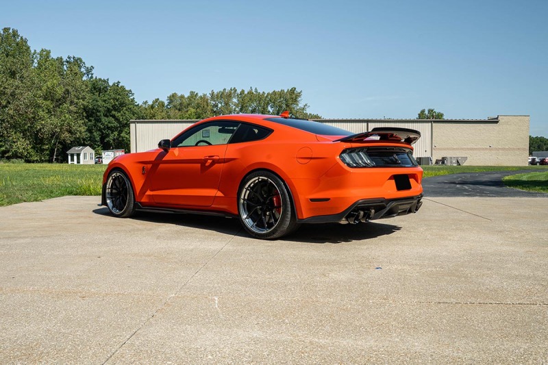 Corsa 20-22 Ford Mustang GT500 3.0in Dual Rear Exit Catback w/ Twin 5.0in Black Slash Cut Pro Tips thumbnail 4