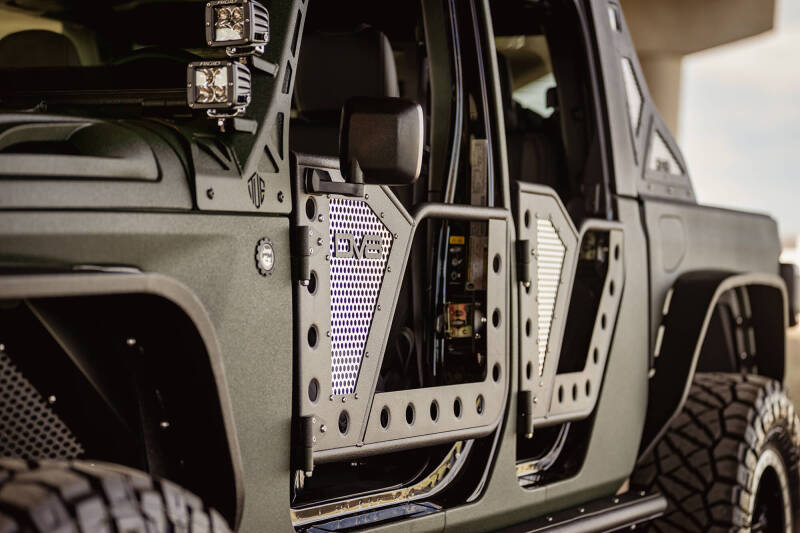 DV8 Offroad Jeep 18+ Wrangler JL / 20+ Gladiator JT Front Rock Doors w/ Perforated Aluminum Mesh thumbnail 5