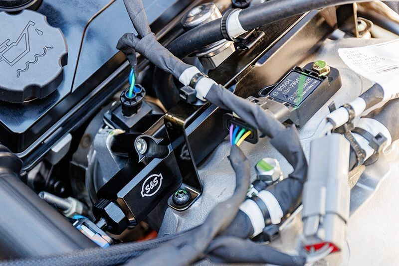 S&S Cycle All 2&4 Seater Models Fuel Rail Kit