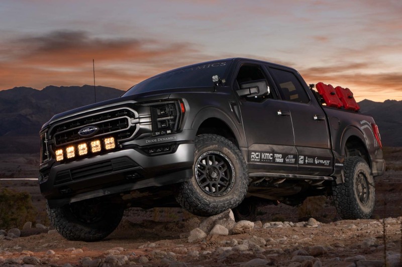 Diode Dynamics 21-22 Ford F-150 SS5 Grille CrossLink Lightbar Kit - Sport - White Combo