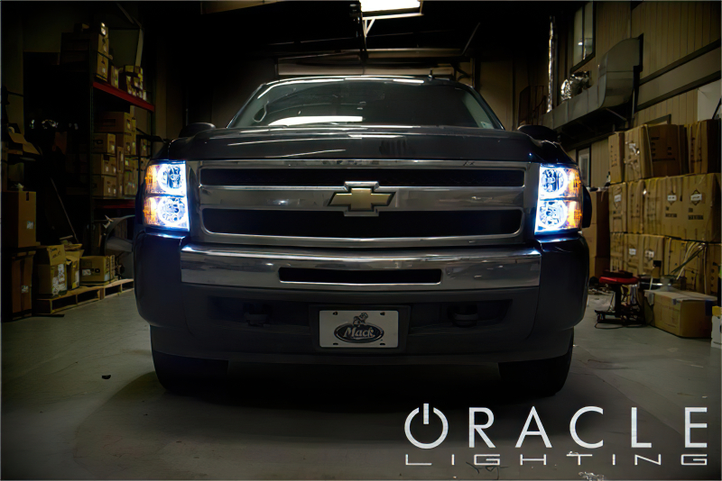 Oracle Chevy Silverado 07-13 Halo Kit Round Style - ColorSHIFT w/ 2.0 Controller