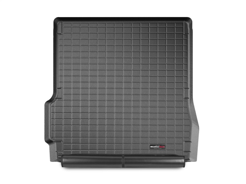 WeatherTech 17-23 Bentley Bentayga Cargo w/ Bumper Protector - Black (Five Passenger Models Only)