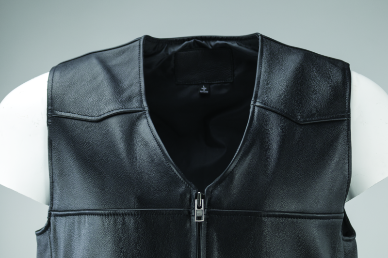 Kuryakyn Leather By River Road Plains Leather Vest Black - Small thumbnail 4
