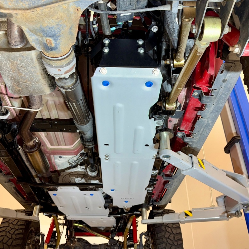 Rival 20-26 Jeep Gladiator Aluminum Gas Tank Skid Plate