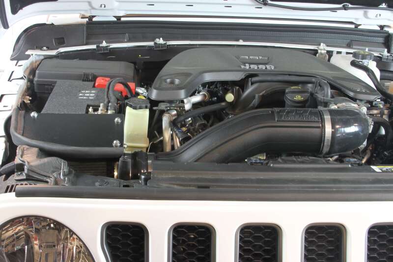 Flowmaster 18-25 Jeep Wrangler JL 3.6L Performance Cold Air Intake Kit thumbnail 2