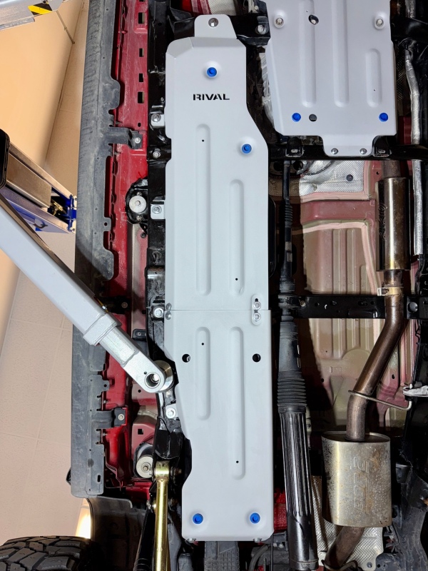 Rival 20-26 Jeep Gladiator Aluminum Gas Tank Skid Plate
