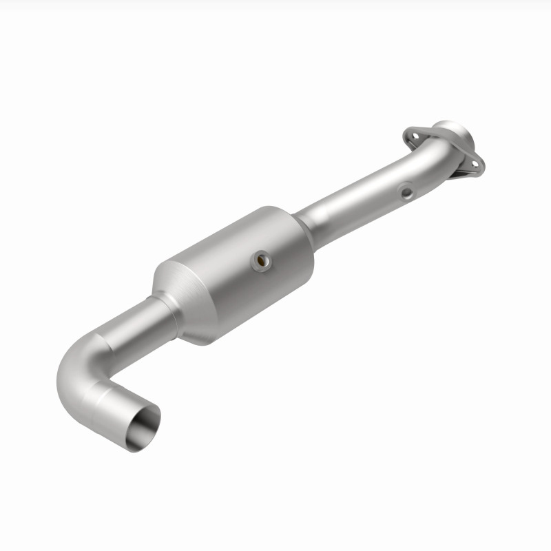 MagnaFlow 18-21 Ford Expedition Left Underbody 3.5L Direct Fit Catalytic Converter thumbnail 3
