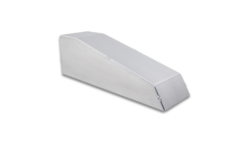 Vertical Intercooler End tank, 3.50"W x 12.00"L x 3.00" Thick
Vertical Intercooler End Tank