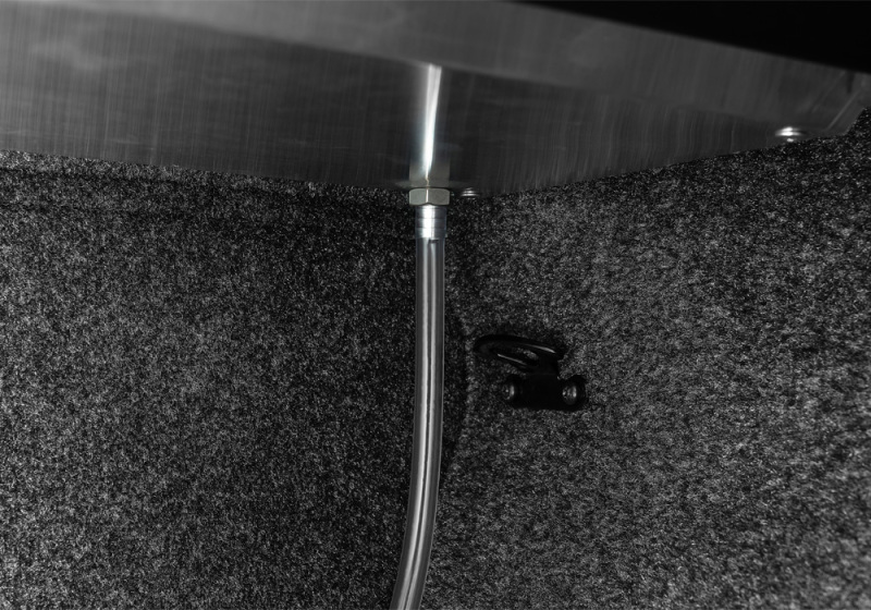 Roll-N-Lock 2022 Ford Maverick 54.4in E-Series Retractable Tonneau Cover thumbnail 8