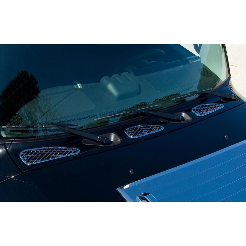 PUT Exterior Trim Accessories