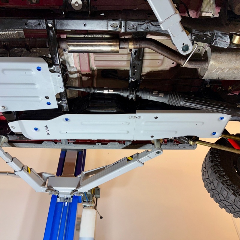 Rival 20-26 Jeep Gladiator Aluminum Gas Tank Skid Plate