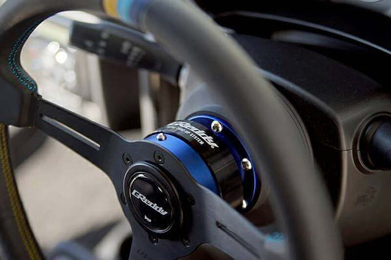 GReddy Rapfix II Steering Wheel Quick Release Hub thumbnail 4