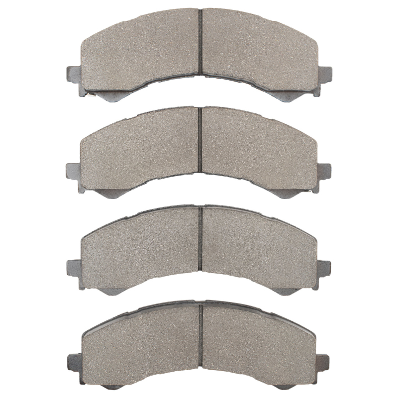 R1 21-26 GMC Savana 4500 Commercial Cutaway Chassis Rear Ceramic Brake Pads