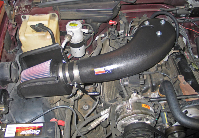 K&N 88-95 Chevy C/K Pick Up V8-7.4L Performance Intake Kit thumbnail 6