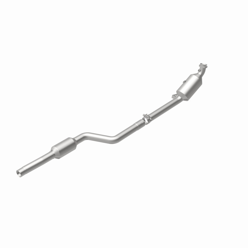 MagnaFlow 2011 C300 V6 3 OEM Underbody Direct Fit Converter thumbnail 4