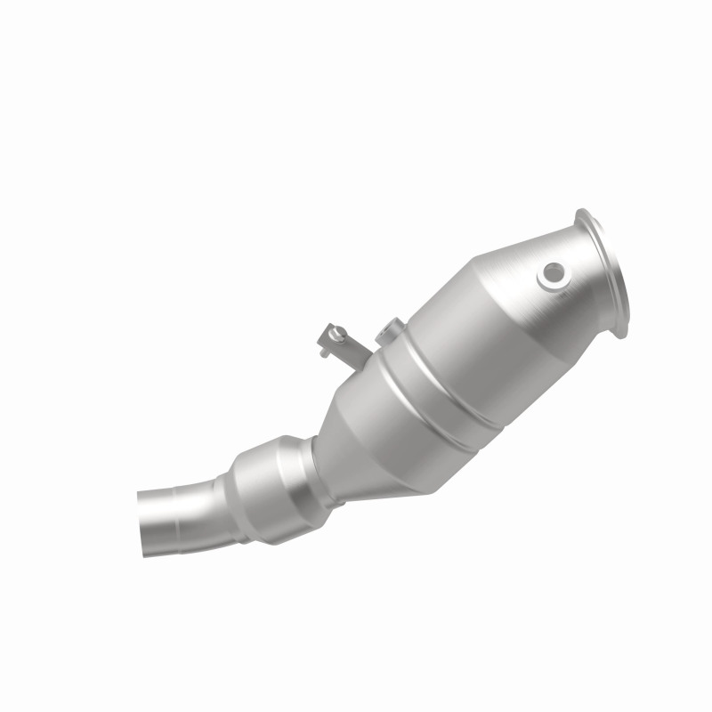 MagnaFlow Direct Fit Catalytic Converter 2014 228i 2.0L Close Coupled thumbnail 9