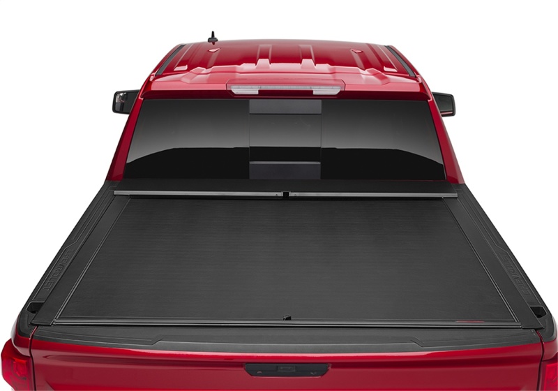 Roll-N-Lock 16-18 Toyota Tacoma Crew Cab SB 60-1/2in M-Series Retractable Tonneau Cover thumbnail 3